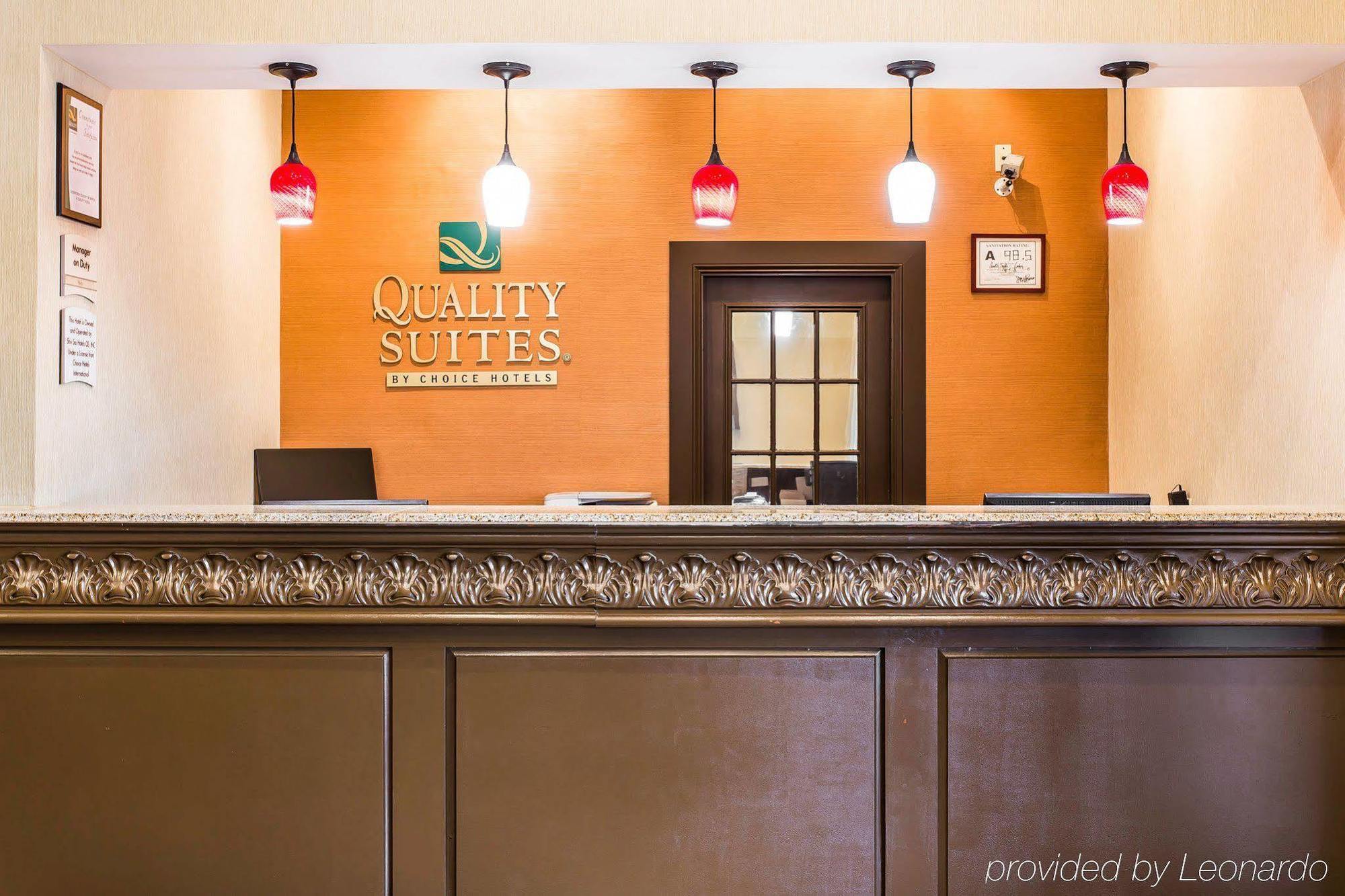 Quality Suites Hickory South Экстерьер фото
